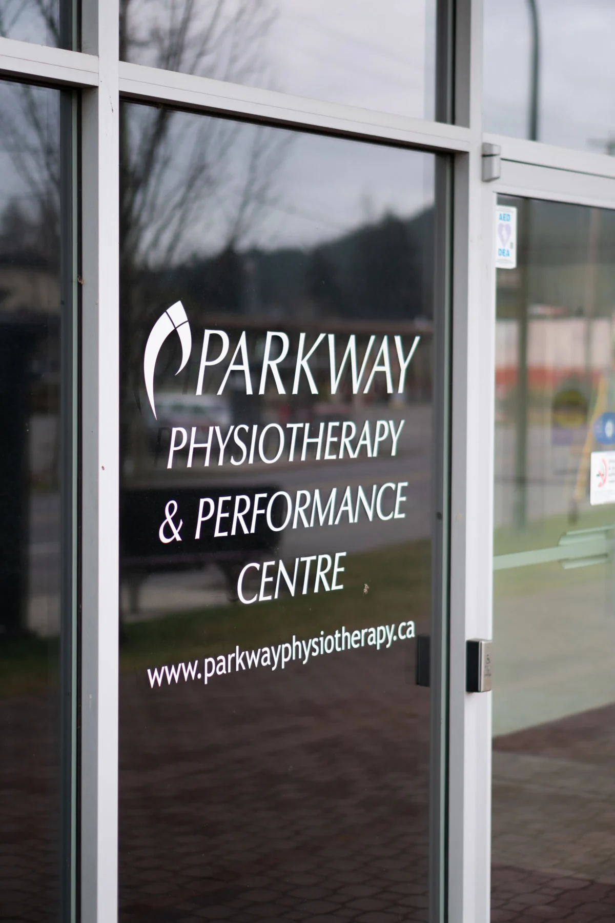 parkway-physiotherapy-reception-langford